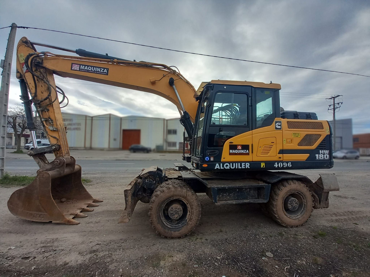 HYUNDAI HW180 - Τροχοφόρος εκσκαφέας: φωτογραφία 1 HYUNDAI HW180 - Τροχοφόρος εκσκαφέας: φωτογραφία 1