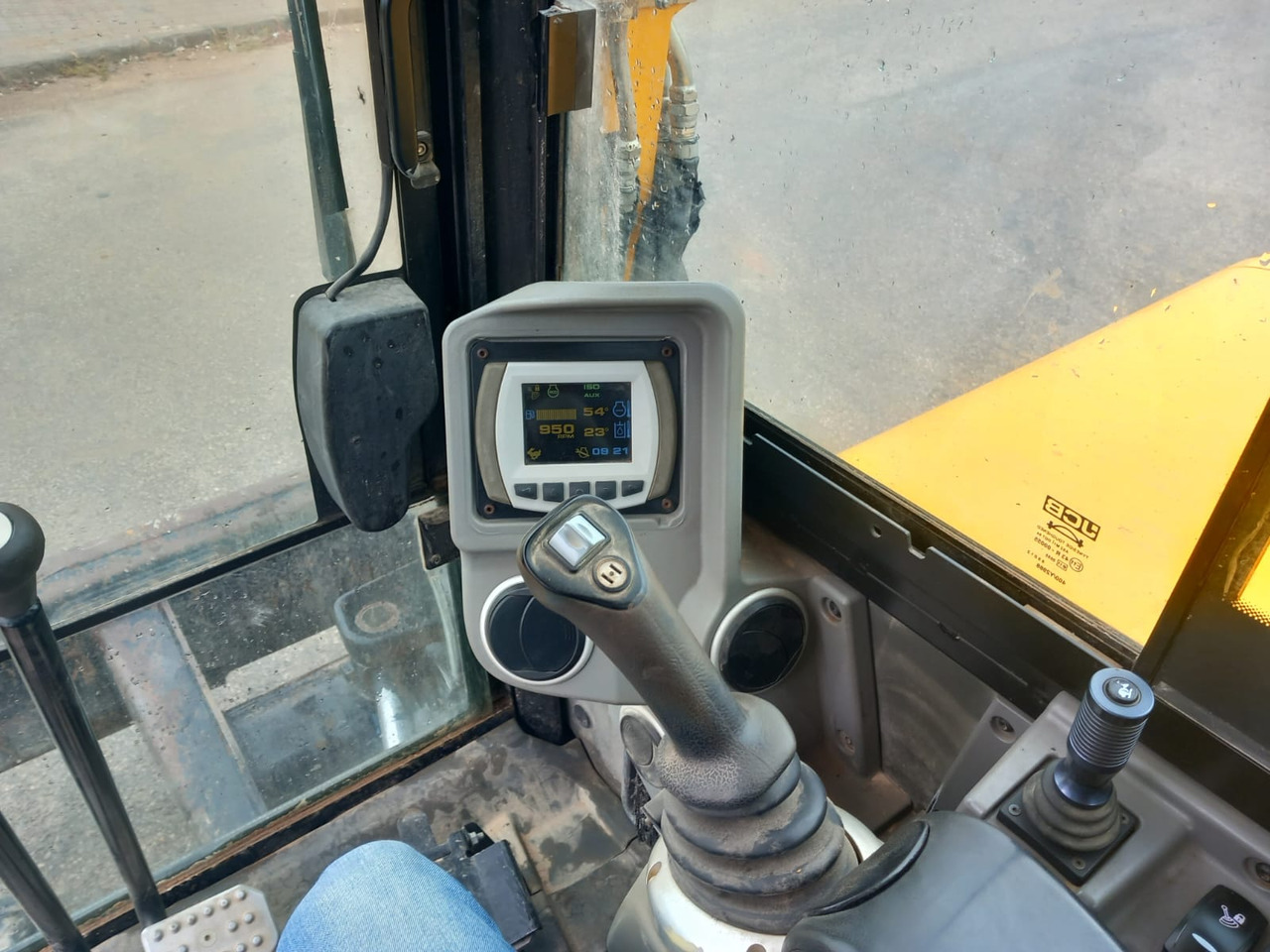 JCB 85Z - Μίνι εκσκαφέας: φωτογραφία 5 JCB 85Z - Μίνι εκσκαφέας: φωτογραφία 5