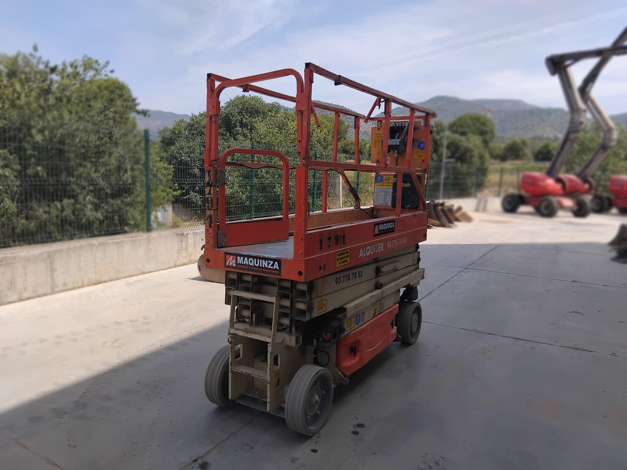 JLG 2030ES - Ψαλιδωτό ανυψωτικό: φωτογραφία 5 JLG 2030ES - Ψαλιδωτό ανυψωτικό: φωτογραφία 5