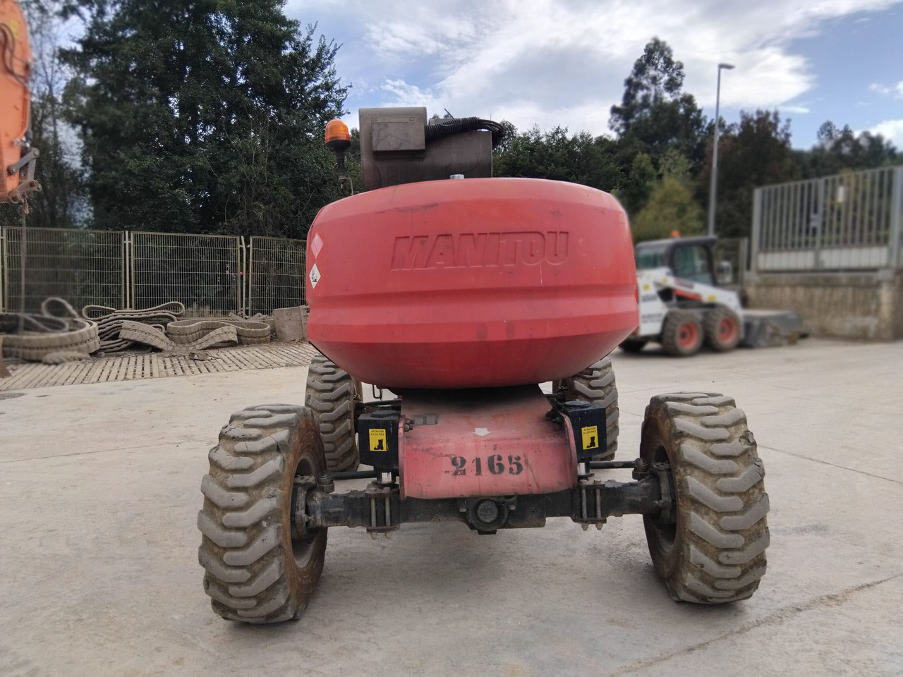 MANITOU 160ATJ EJE OSCILANTE - Καλαθοφόρο ανυψωτικό: φωτογραφία 4 MANITOU 160ATJ EJE OSCILANTE - Καλαθοφόρο ανυψωτικό: φωτογραφία 4