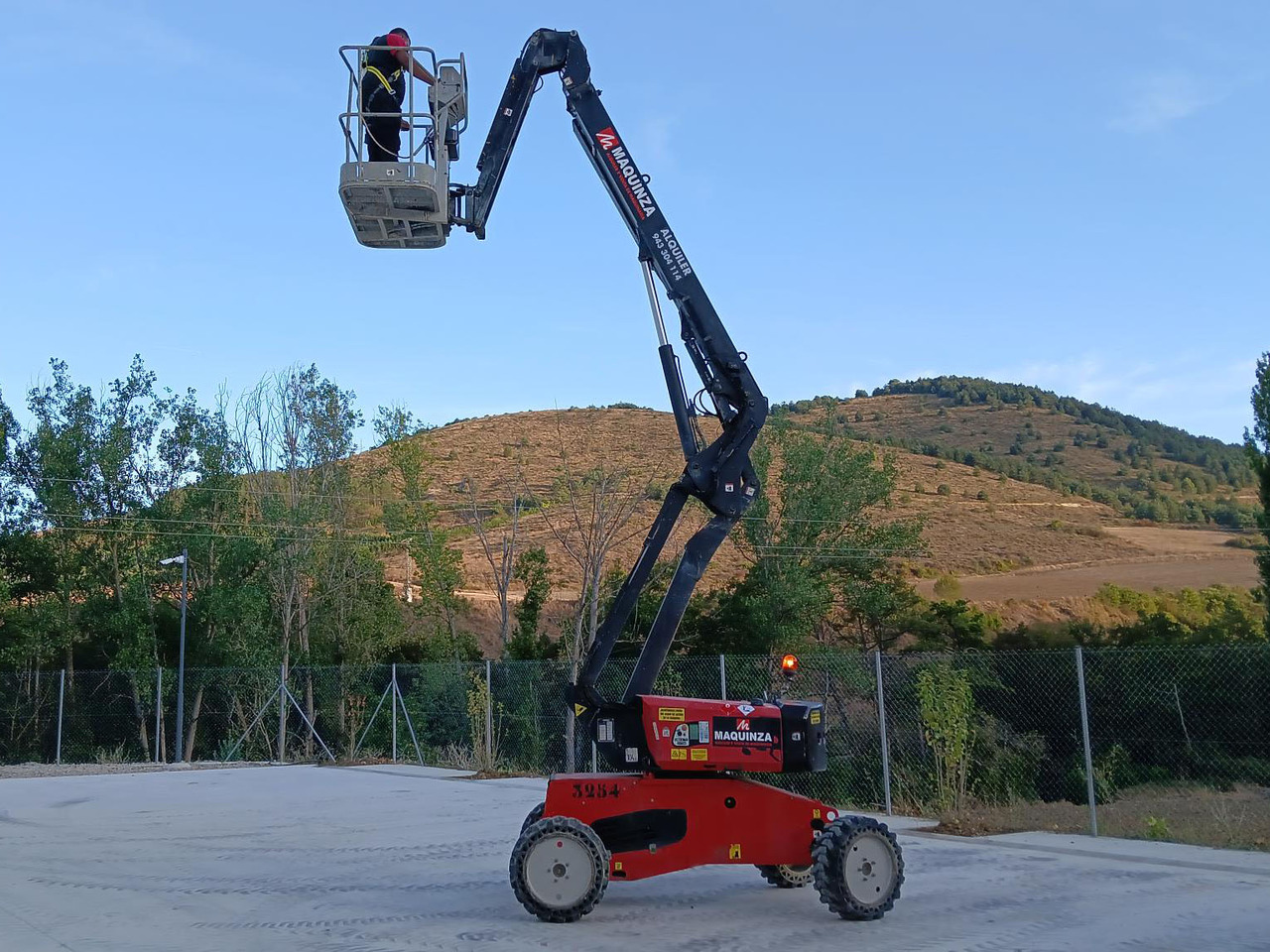 MANITOU MAN GO 12 - Καλαθοφόρο ανυψωτικό: φωτογραφία 5 MANITOU MAN GO 12 - Καλαθοφόρο ανυψωτικό: φωτογραφία 5
