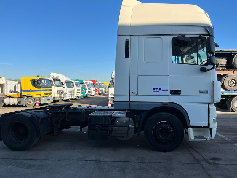 DAF 105 XF 460 Super Space Cab (MANUAL GEARBOX / BOITE MANUELLE) - Τράκτορας: φωτογραφία 4 DAF 105 XF 460 Super Space Cab (MANUAL GEARBOX / BOITE MANUELLE) - Τράκτορας: φωτογραφία 4