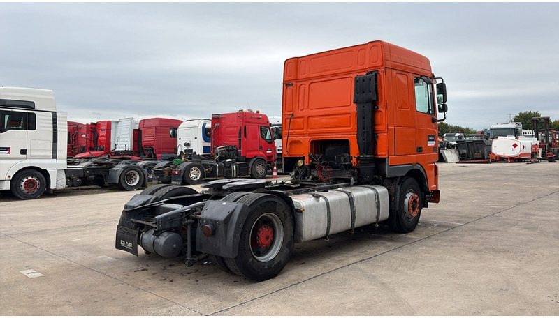 DAF 95 XF 430 (EURO 3 / BOITE MANUELLE / MANUAL GEARBOX) - Τράκτορας: φωτογραφία 5 DAF 95 XF 430 (EURO 3 / BOITE MANUELLE / MANUAL GEARBOX) - Τράκτορας: φωτογραφία 5