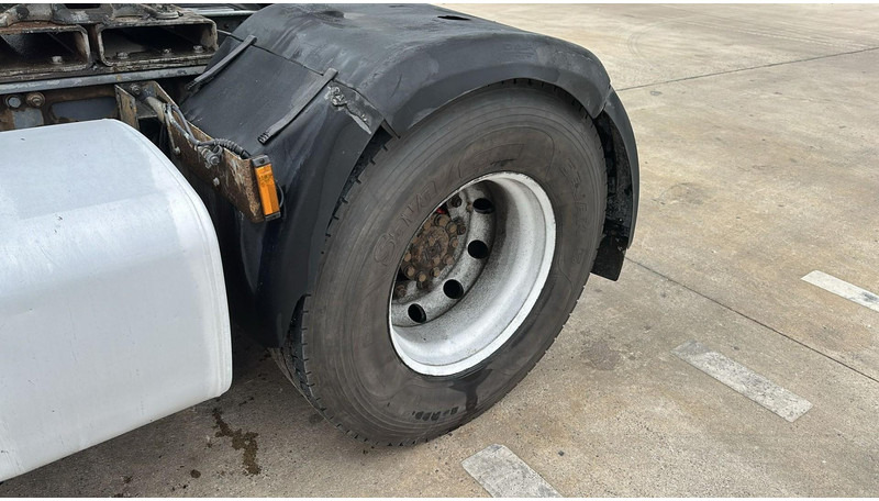 Τράκτορας DAF CF 85.410 (BOITE MANUELLE / MANUAL GEARBOX): φωτογραφία 9