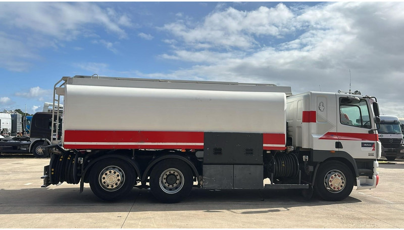 DAF CF 85.430 (20270 LITERS / EURO 3 / TOP CONDITION !!! / PARFAIT ETAT / 6X2 / BOITE MANUELLE) - Φορτηγό βυτιοφόρο: φωτογραφία 4 DAF CF 85.430 (20270 LITERS / EURO 3 / TOP CONDITION !!! / PARFAIT ETAT / 6X2 / BOITE MANUELLE) - Φορτηγό βυτιοφόρο: φωτογραφία 4