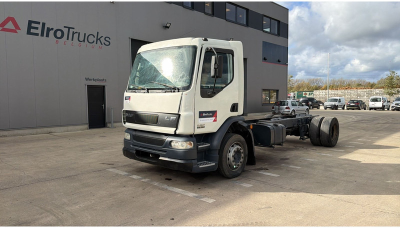 DAF LF 55.220 (MANUAL GEARBOX / BOITE MANUELLE) - Φορτηγό σασί: φωτογραφία 1 DAF LF 55.220 (MANUAL GEARBOX / BOITE MANUELLE) - Φορτηγό σασί: φωτογραφία 1