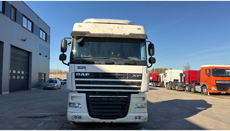 DAF XF 105.460 (BOITE MANUELLE / MANUAL GEARBOX) - Τράκτορας: φωτογραφία 2 DAF XF 105.460 (BOITE MANUELLE / MANUAL GEARBOX) - Τράκτορας: φωτογραφία 2