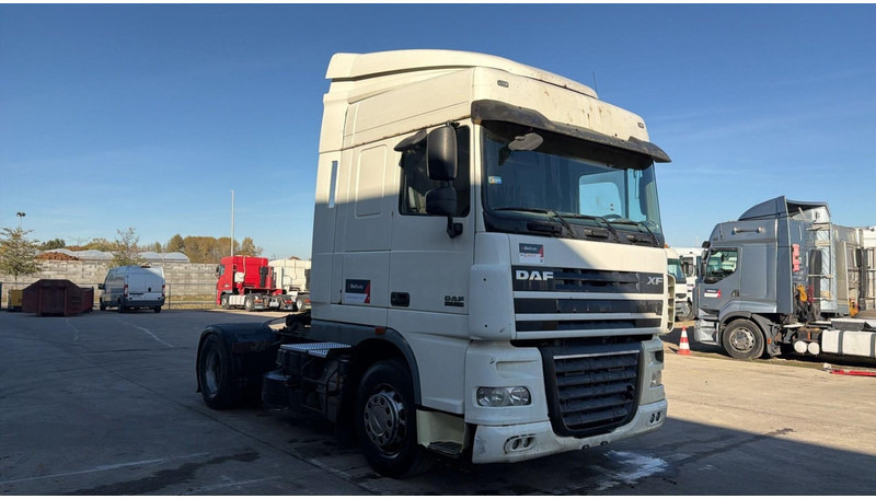 DAF XF 105.460 (BOITE MANUELLE / MANUAL GEARBOX) - Τράκτορας: φωτογραφία 3 DAF XF 105.460 (BOITE MANUELLE / MANUAL GEARBOX) - Τράκτορας: φωτογραφία 3