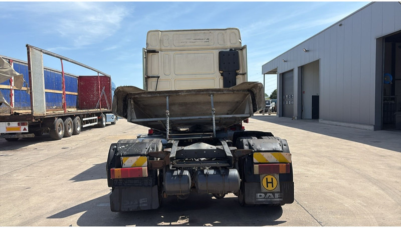 Τράκτορας DAF XF 95.430 (EURO 3 / BOITE MANUELLE / MANUAL GEARBOX): φωτογραφία 6