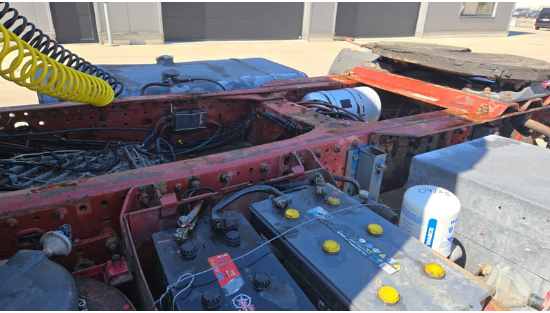 Iveco Eurotech 440 E 42 (MANUAL PUMP / ZF GEARBOX / GOOD CONDITION / POMPE MANUELLE) - Τράκτορας: φωτογραφία 5 Iveco Eurotech 440 E 42 (MANUAL PUMP / ZF GEARBOX / GOOD CONDITION / POMPE MANUELLE) - Τράκτορας: φωτογραφία 5