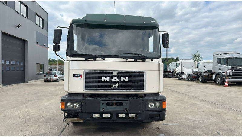 MAN 26.312 (6 CYLINDER / 6X2 / BELGIAN TRUCK IN GOOD CONDITION) - Φορτηγό σασί: φωτογραφία 2 MAN 26.312 (6 CYLINDER / 6X2 / BELGIAN TRUCK IN GOOD CONDITION) - Φορτηγό σασί: φωτογραφία 2