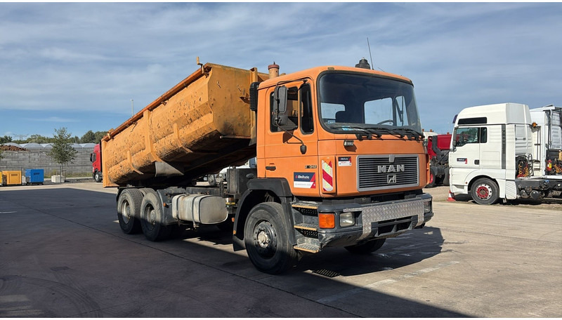 MAN 26.342 (6X4 / BIG AXLE / GRAND PONT) - Φορτηγό ανατρεπόμενο: φωτογραφία 5 MAN 26.342 (6X4 / BIG AXLE / GRAND PONT) - Φορτηγό ανατρεπόμενο: φωτογραφία 5