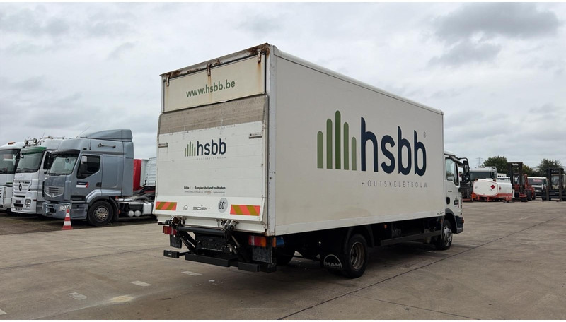 MAN TGL 8.180 (BELGIAN TRUCK / PERFECT CONDITION / MANUAL GEARBOX / LAMES / STEEL SUSP.) - Φορτηγό κόφα: φωτογραφία 4 MAN TGL 8.180 (BELGIAN TRUCK / PERFECT CONDITION / MANUAL GEARBOX / LAMES / STEEL SUSP.) - Φορτηγό κόφα: φωτογραφία 4