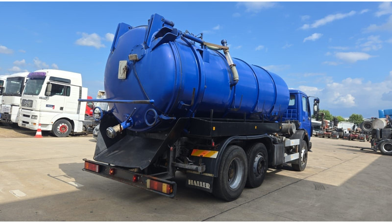Mercedes-Benz SK 2222 (15000 L / LAMES / GRAND PONT / VIDANGEUR / BIG AXLE / V6) - Όχημα εκκένωσης βόθρων: φωτογραφία 5 Mercedes-Benz SK 2222 (15000 L / LAMES / GRAND PONT / VIDANGEUR / BIG AXLE / V6) - Όχημα εκκένωσης βόθρων: φωτογραφία 5