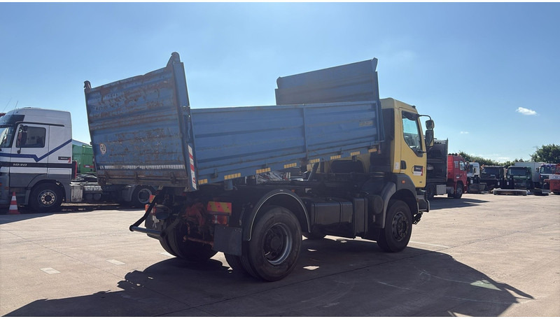 Renault Kerax 385 (BOITE MANUELLE / GRAND PONT / LAMES / MANUAL GEARBOX) - Φορτηγό ανατρεπόμενο: φωτογραφία 5 Renault Kerax 385 (BOITE MANUELLE / GRAND PONT / LAMES / MANUAL GEARBOX) - Φορτηγό ανατρεπόμενο: φωτογραφία 5