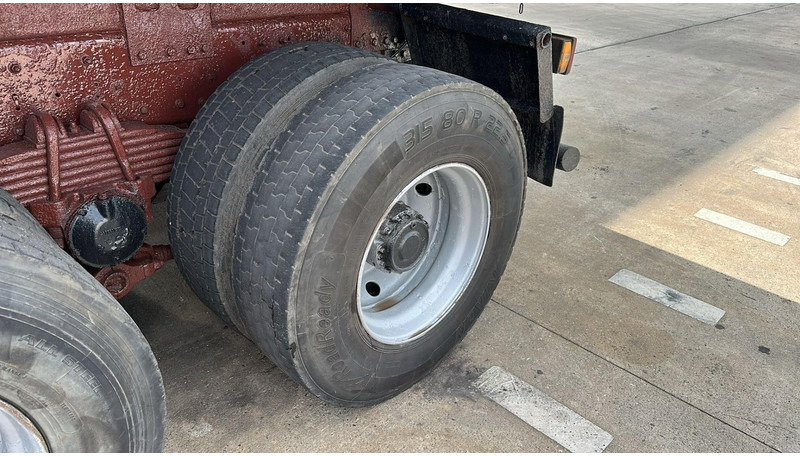 Leasing Renault Kerax 385 (POMPE MANUELLE / MANUAL PUMP / 6X4 / LAMES / GRAND PONT) Renault Kerax 385 (POMPE MANUELLE / MANUAL PUMP / 6X4 / LAMES / GRAND PONT): φωτογραφία 10