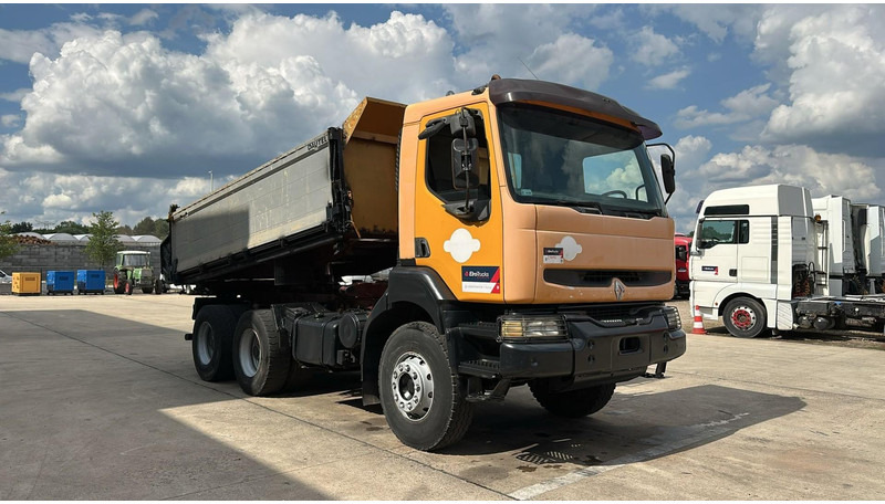 Renault Kerax 385 (POMPE MANUELLE / MANUAL PUMP / 6X4 / LAMES / GRAND PONT) - Φορτηγό ανατρεπόμενο: φωτογραφία 3 Renault Kerax 385 (POMPE MANUELLE / MANUAL PUMP / 6X4 / LAMES / GRAND PONT) - Φορτηγό ανατρεπόμενο: φωτογραφία 3