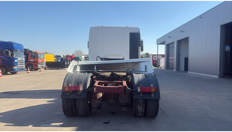 Renault Premium 385 (POMPE MANUELLE / MANUAL PUMP / BOITE MANUELLE / GRAND PONT) - Τράκτορας: φωτογραφία 5 Renault Premium 385 (POMPE MANUELLE / MANUAL PUMP / BOITE MANUELLE / GRAND PONT) - Τράκτορας: φωτογραφία 5