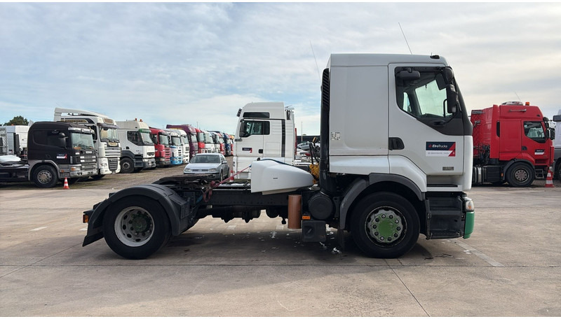Renault Premium 420 (BOITE MANUELLE / MANUAL GEARBOX) - Τράκτορας: φωτογραφία 4 Renault Premium 420 (BOITE MANUELLE / MANUAL GEARBOX) - Τράκτορας: φωτογραφία 4