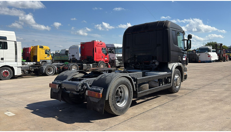 Scania 124 - 360 (MANUAL PUMP / POMPE MANUELLE / BOITE MANUELLE / MANUAL GEARBOX) - Τράκτορας: φωτογραφία 4 Scania 124 - 360 (MANUAL PUMP / POMPE MANUELLE / BOITE MANUELLE / MANUAL GEARBOX) - Τράκτορας: φωτογραφία 4