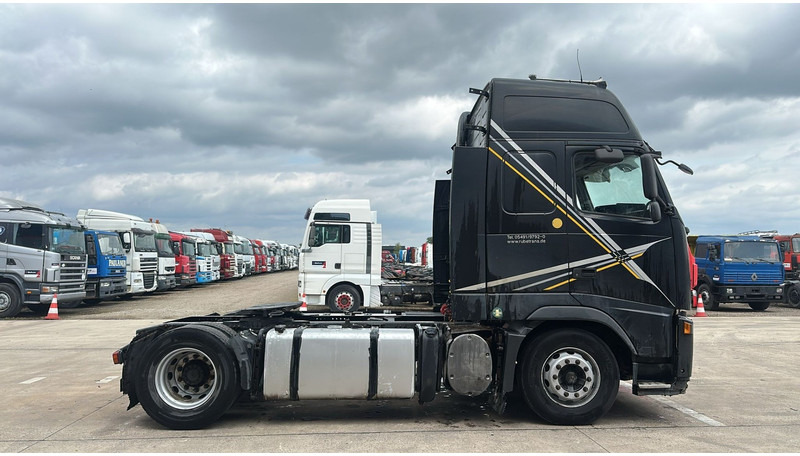 Volvo FH 440 (CAN DRIVE BUT PROBLEM WITH CLUTCH) - Τράκτορας: φωτογραφία 4 Volvo FH 440 (CAN DRIVE BUT PROBLEM WITH CLUTCH) - Τράκτορας: φωτογραφία 4