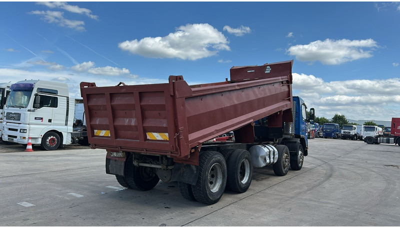 Volvo FM 12 - 340 (MANUAL GEARBOX / STEEL SUSPENSION / LAMES / BOITE MANUELLE) - Φορτηγό ανατρεπόμενο: φωτογραφία 5 Volvo FM 12 - 340 (MANUAL GEARBOX / STEEL SUSPENSION / LAMES / BOITE MANUELLE) - Φορτηγό ανατρεπόμενο: φωτογραφία 5