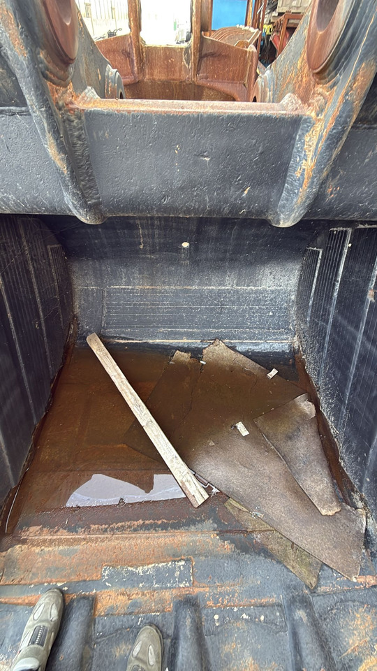 HITACHI ZX520/530 Cheap Second Hand Bucket - Κουβάς για εκσκαφέα: φωτογραφία 4 HITACHI ZX520/530 Cheap Second Hand Bucket - Κουβάς για εκσκαφέα: φωτογραφία 4