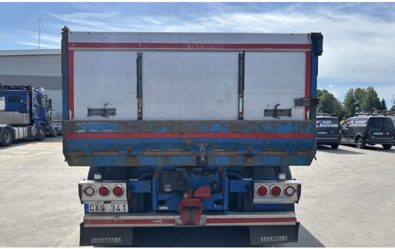 Scania R560 8x4 - Φορτηγό ανατρεπόμενο: φωτογραφία 4 Scania R560 8x4 - Φορτηγό ανατρεπόμενο: φωτογραφία 4