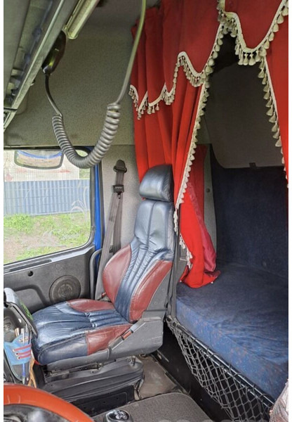 Volvo NH12 - Τράκτορας: φωτογραφία 5 Volvo NH12 - Τράκτορας: φωτογραφία 5