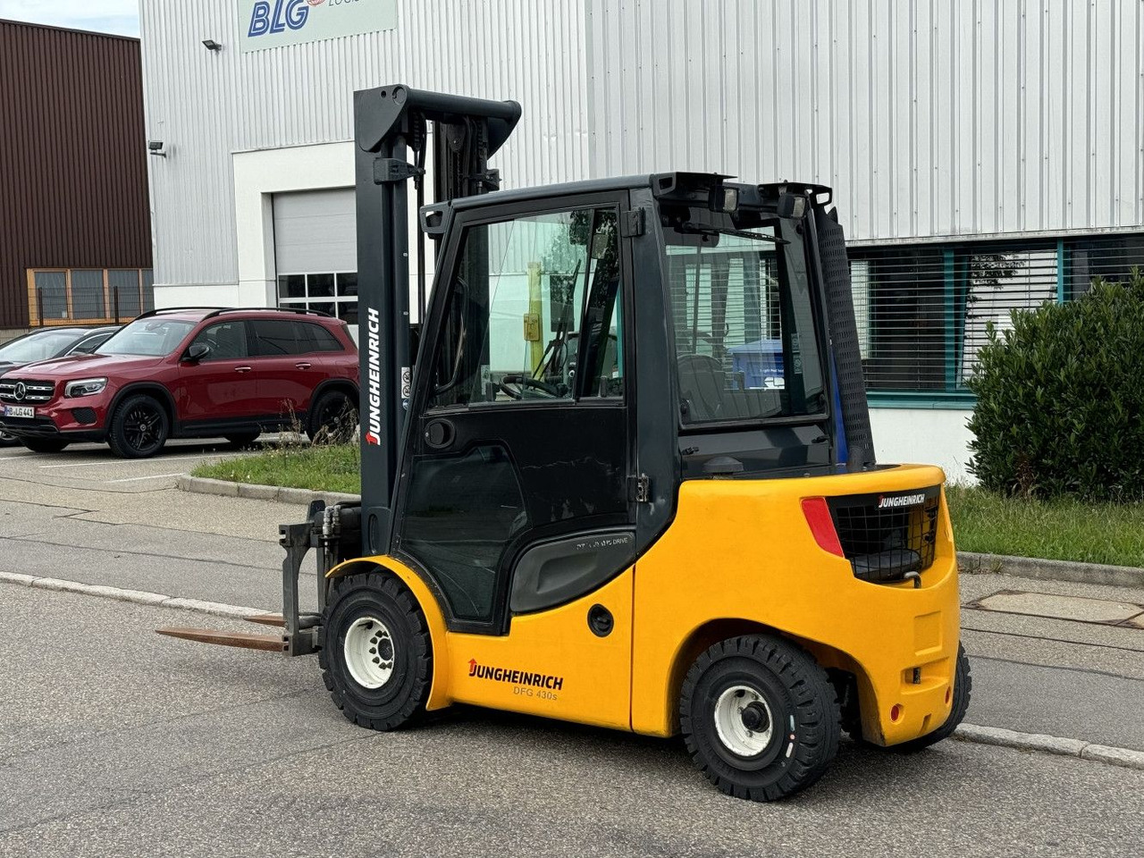Jungheinrich DFG 430s 600DZ 3t Triplex 6m Zinkenverst. Seiten - Πετρελαιοκίνητο περονοφόρο: φωτογραφία 5 Jungheinrich DFG 430s 600DZ 3t Triplex 6m Zinkenverst. Seiten - Πετρελαιοκίνητο περονοφόρο: φωτογραφία 5