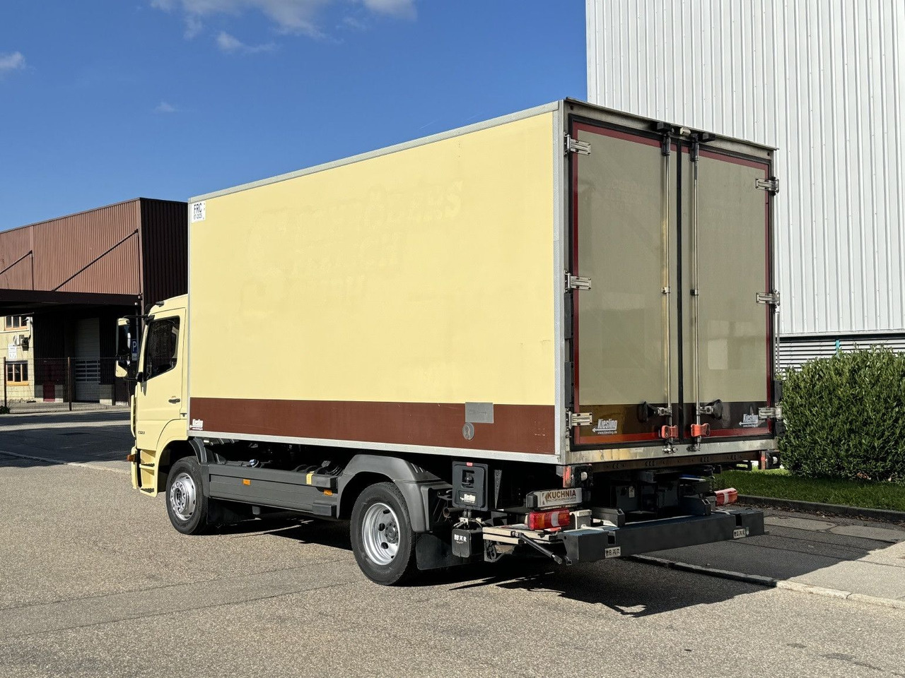 Φορτηγό ψυγείο Mercedes-Benz Atego 1323L 4-Fleisch-Rohrbahnen TK T600R ATM: φωτογραφία 6 Φορτηγό ψυγείο Mercedes-Benz Atego 1323L 4-Fleisch-Rohrbahnen TK T600R ATM: φωτογραφία 6