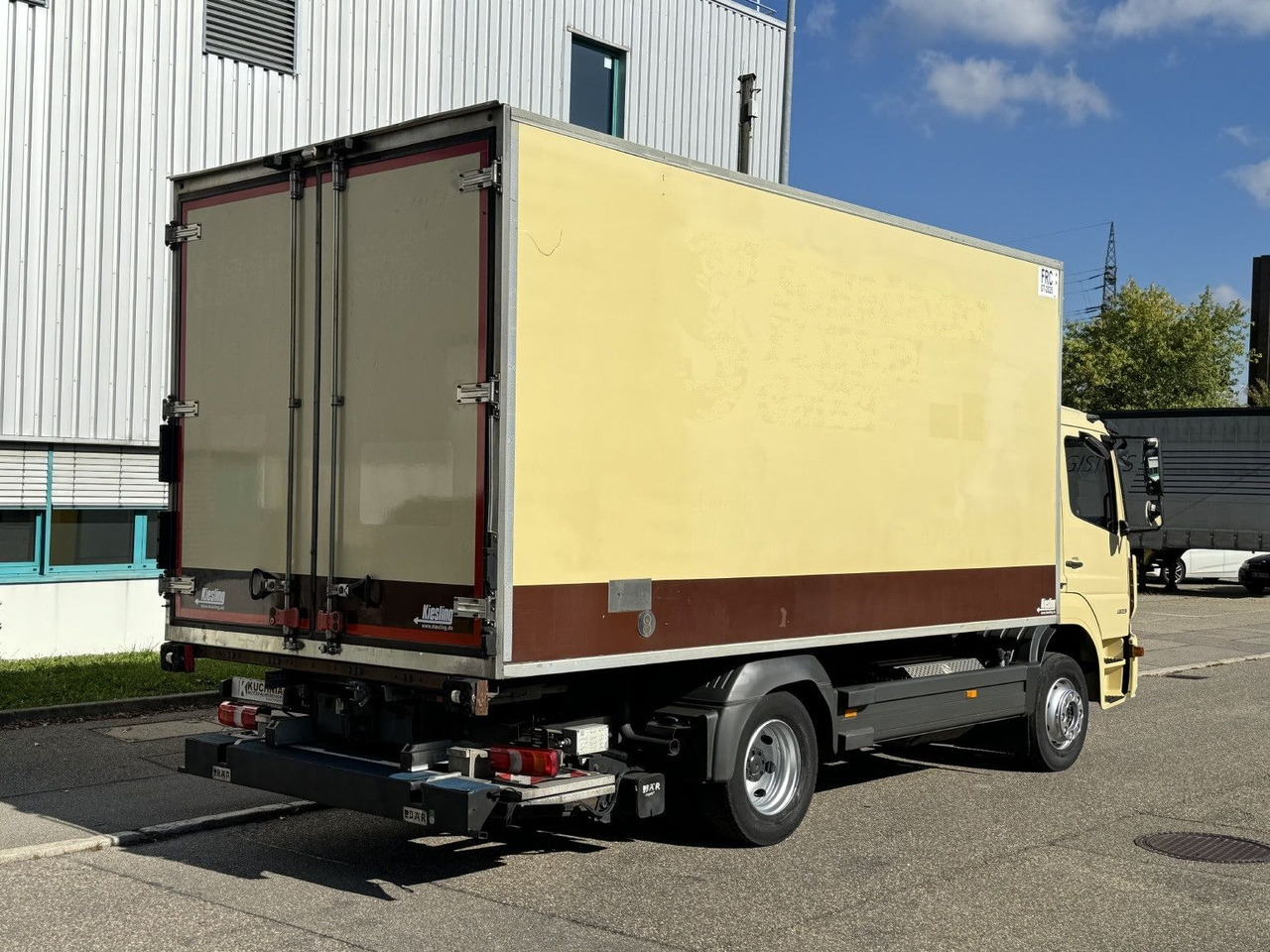 Φορτηγό ψυγείο Mercedes-Benz Atego 1323L 4-Fleisch-Rohrbahnen TK T600R ATM: φωτογραφία 8 Φορτηγό ψυγείο Mercedes-Benz Atego 1323L 4-Fleisch-Rohrbahnen TK T600R ATM: φωτογραφία 8
