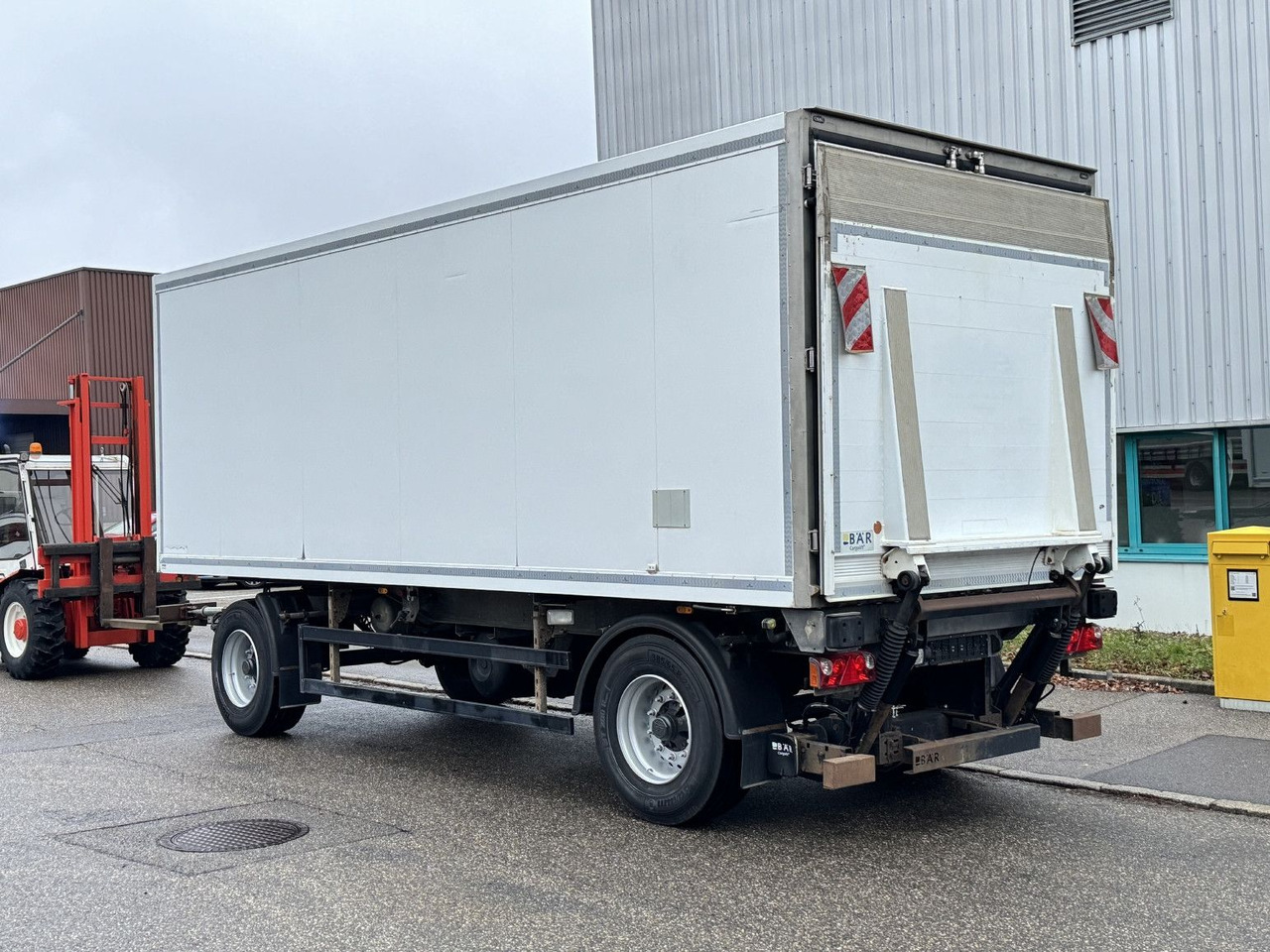 ROHR RAK/18 TK Tiefkühl MAXIMA 1000 Türen LBW 2t BPW - Ρυμούλκα ψυγείο: φωτογραφία 3 ROHR RAK/18 TK Tiefkühl MAXIMA 1000 Türen LBW 2t BPW - Ρυμούλκα ψυγείο: φωτογραφία 3