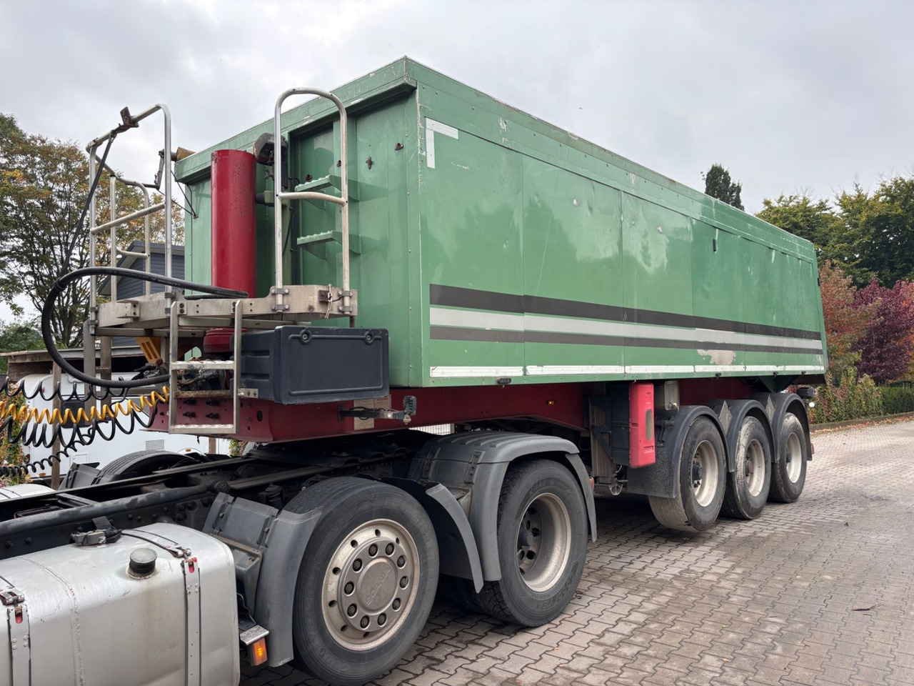 Langendorf SKA 24/30 Alu-Kippmulde, 30m³, Lift-Achse, Rollp - Επικαθήμενο ανατρεπόμενο: φωτογραφία 1 Langendorf SKA 24/30 Alu-Kippmulde, 30m³, Lift-Achse, Rollp - Επικαθήμενο ανατρεπόμενο: φωτογραφία 1