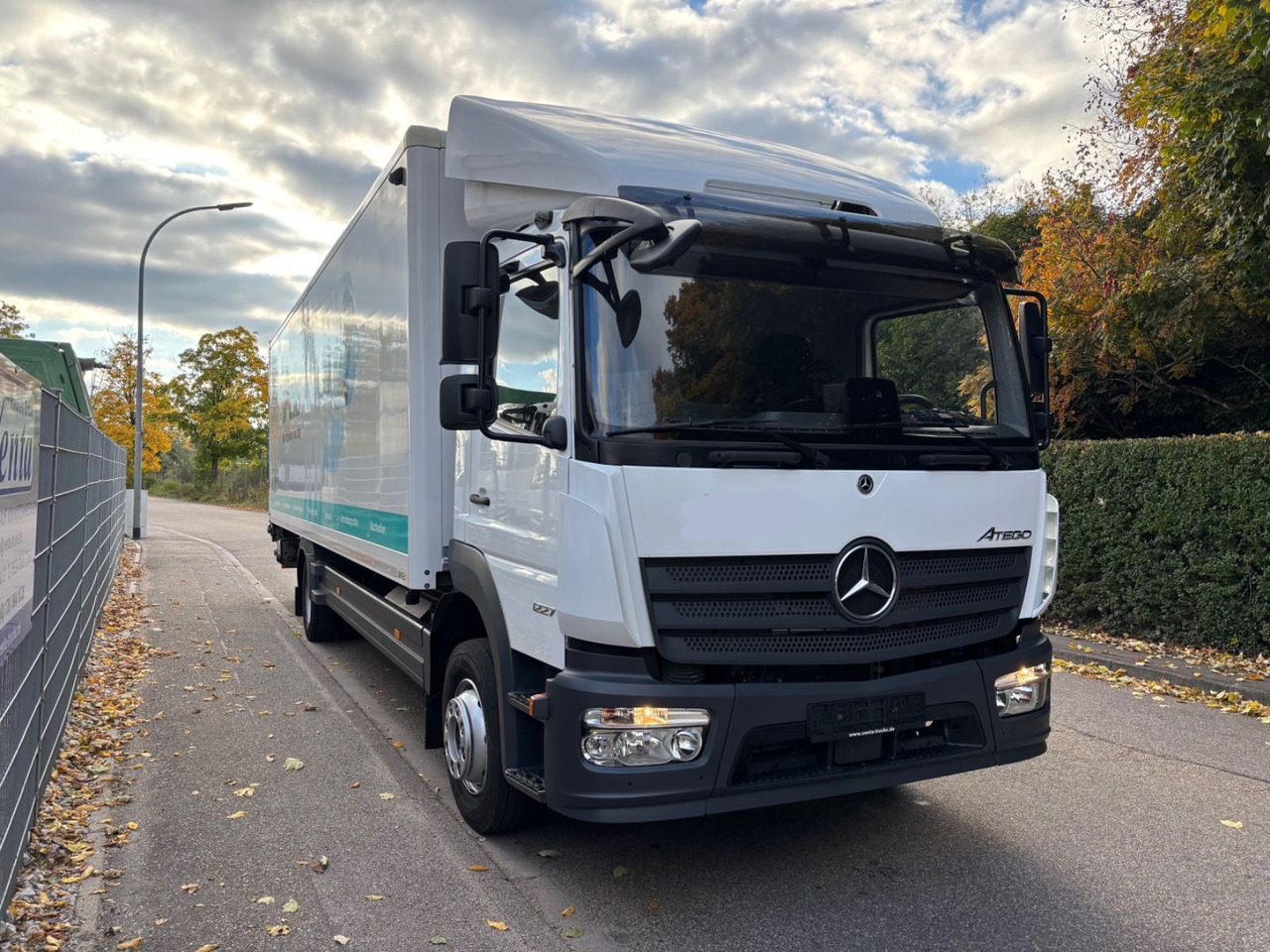 Mercedes-Benz Atego III 1227L, Euro-6, 2xAHK, Klima, Abbiegeas - Φορτηγό κόφα: φωτογραφία 3 Mercedes-Benz Atego III 1227L, Euro-6, 2xAHK, Klima, Abbiegeas - Φορτηγό κόφα: φωτογραφία 3