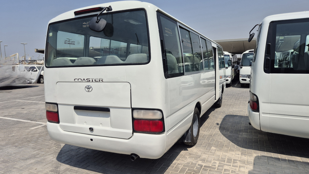 TOYOTA Coaster ... 30 places - Climatisé - Μικρό λεωφορείο, Επιβατικό βαν: φωτογραφία 3 TOYOTA Coaster ... 30 places - Climatisé - Μικρό λεωφορείο, Επιβατικό βαν: φωτογραφία 3