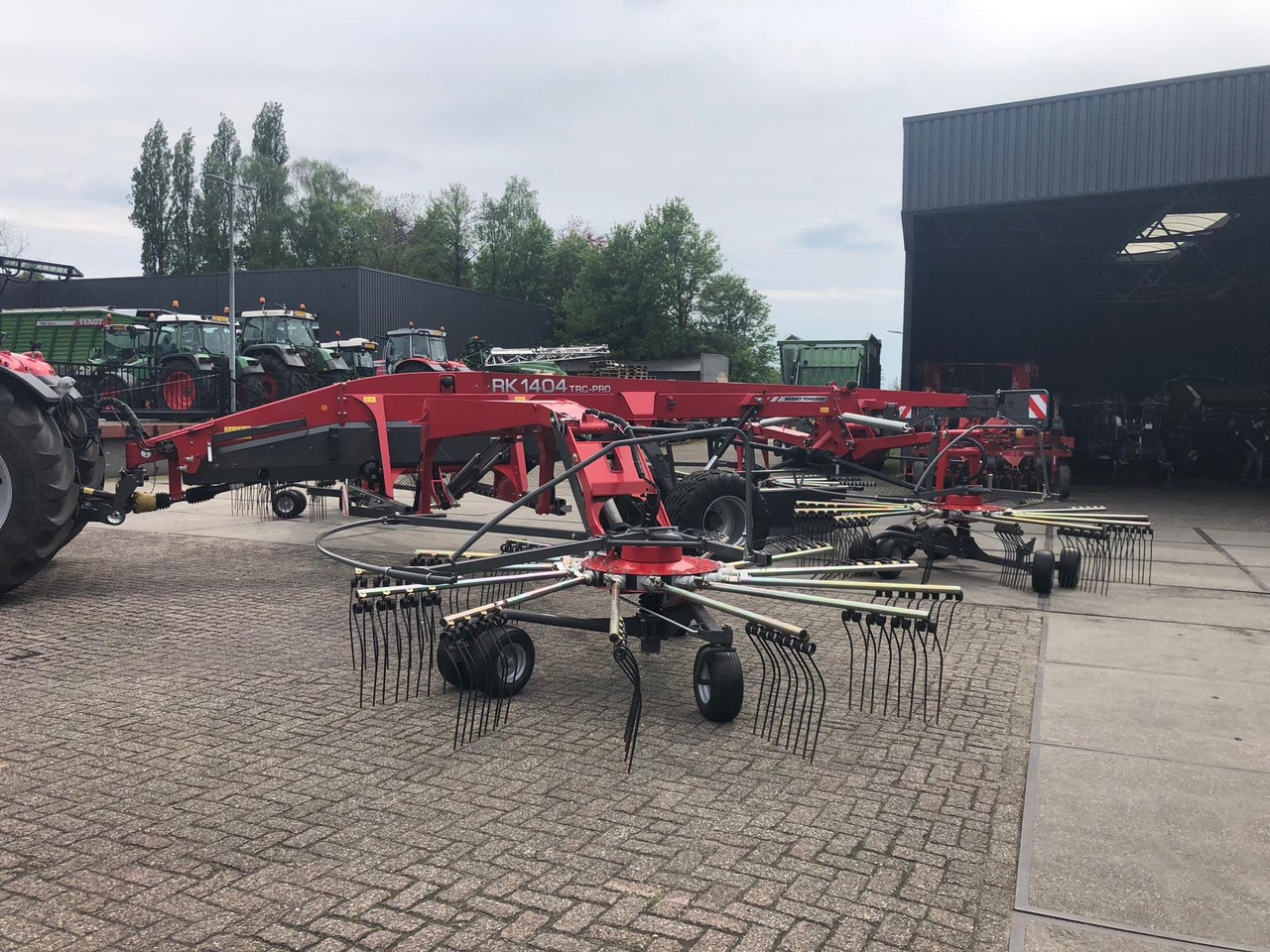 Massey Ferguson RK 1404 TRC-PRO - Χορτοσυλλέκτης: φωτογραφία 4 Massey Ferguson RK 1404 TRC-PRO - Χορτοσυλλέκτης: φωτογραφία 4