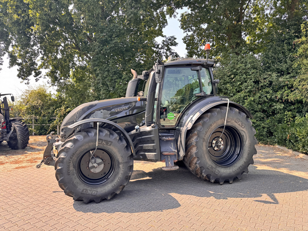 VALTRA T214 Direct - Τρακτέρ: φωτογραφία 2 VALTRA T214 Direct - Τρακτέρ: φωτογραφία 2