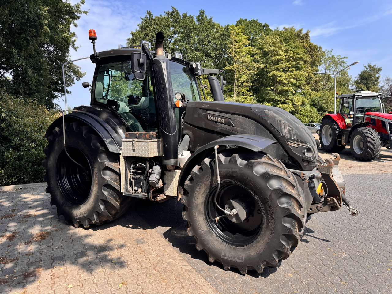 VALTRA T214 Direct - Τρακτέρ: φωτογραφία 3 VALTRA T214 Direct - Τρακτέρ: φωτογραφία 3