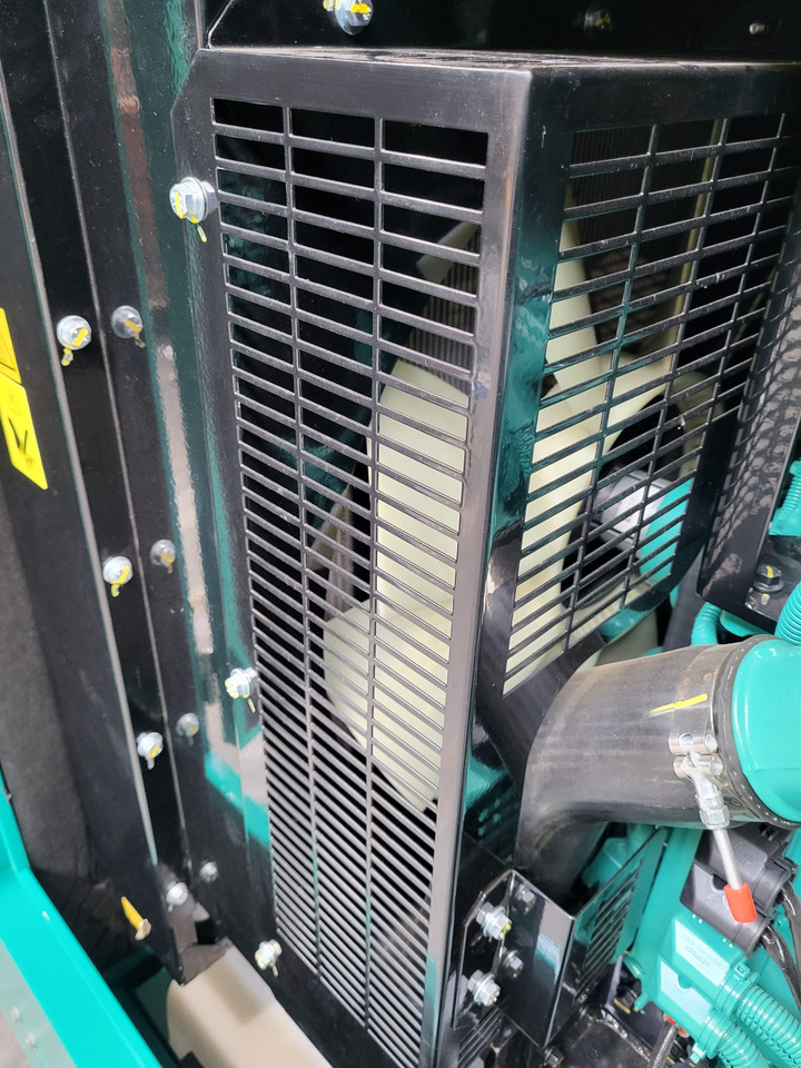 Cummins C220D5EQ. 220KVA Generator. Brand new. - Βιομηχανική γεννήτρια: φωτογραφία 3 Cummins C220D5EQ. 220KVA Generator. Brand new. - Βιομηχανική γεννήτρια: φωτογραφία 3