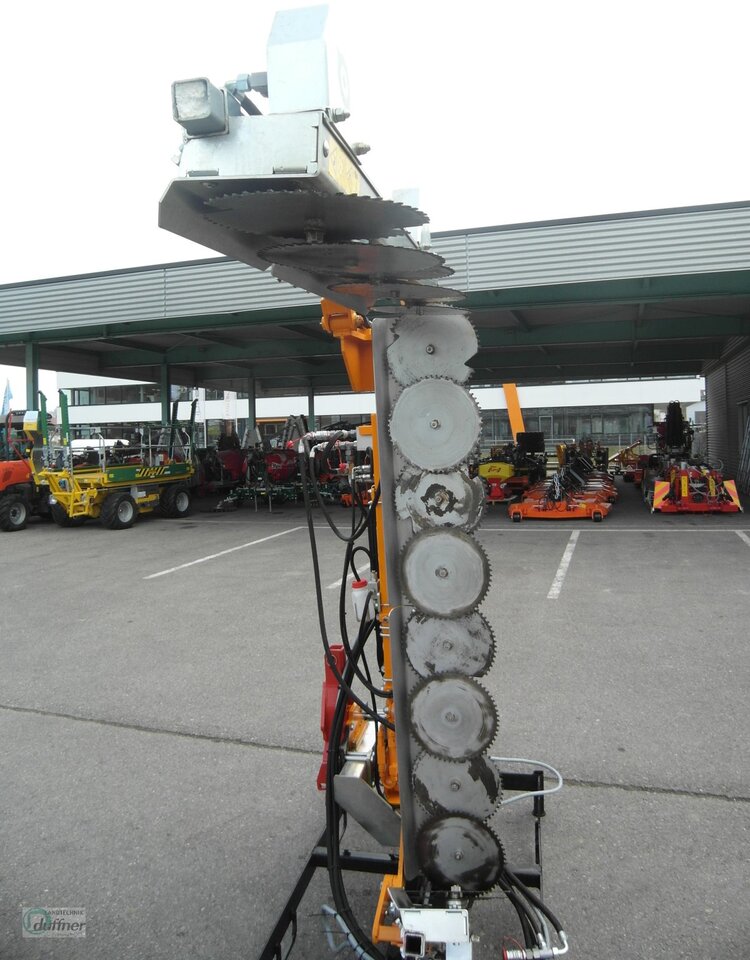 Ero Binger Baumschnittgerät - Φορτωτησ για τρακτερ για Δασικά μηχανήματα: φωτογραφία 4 Ero Binger Baumschnittgerät - Φορτωτησ για τρακτερ για Δασικά μηχανήματα: φωτογραφία 4