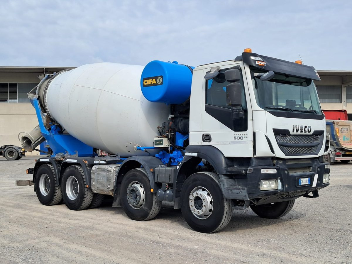 IVECO TRAKKER 500 CIFA RY1300 - Μπετονιέρα φορτηγό: φωτογραφία 5 IVECO TRAKKER 500 CIFA RY1300 - Μπετονιέρα φορτηγό: φωτογραφία 5