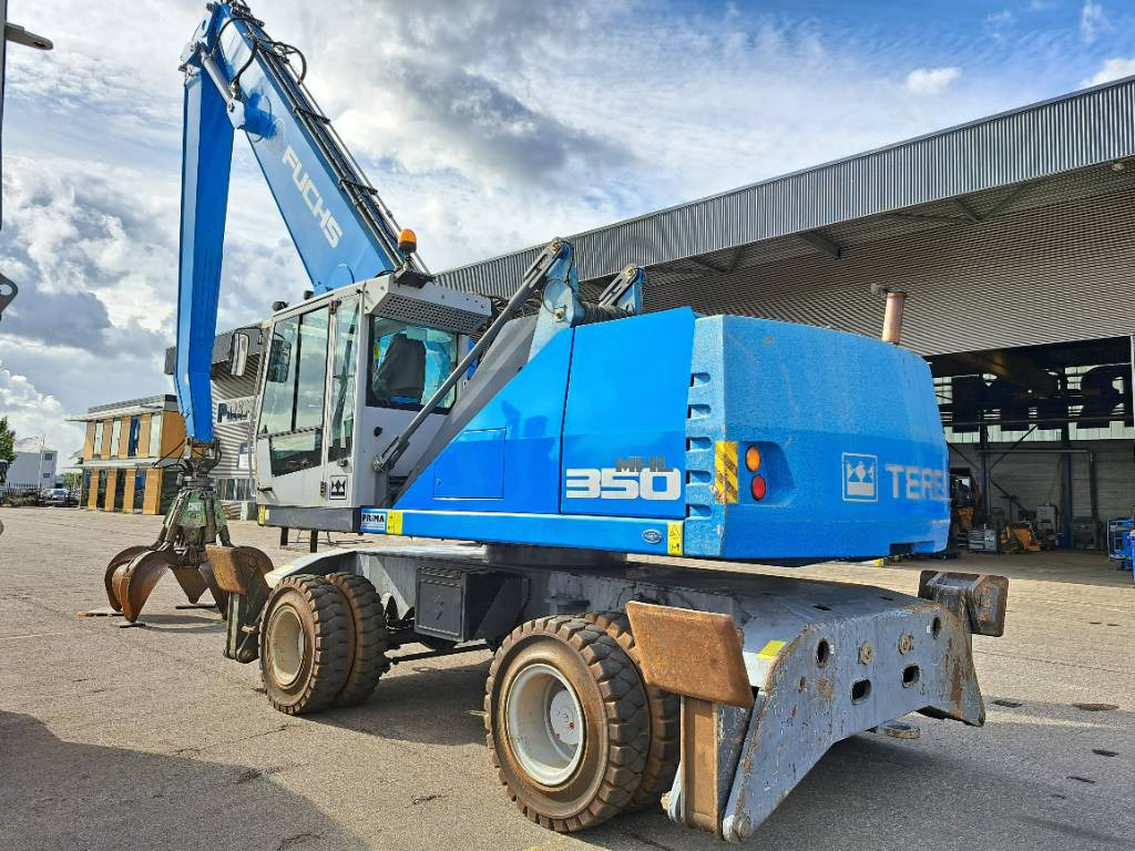 Fuchs MHL350E + Polyp - Μηχάνημα Διαχείρισης Υλικών: φωτογραφία 4 Fuchs MHL350E + Polyp - Μηχάνημα Διαχείρισης Υλικών: φωτογραφία 4