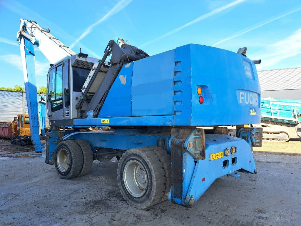 Fuchs MHL360D - Μηχάνημα Διαχείρισης Υλικών: φωτογραφία 2 Fuchs MHL360D - Μηχάνημα Διαχείρισης Υλικών: φωτογραφία 2