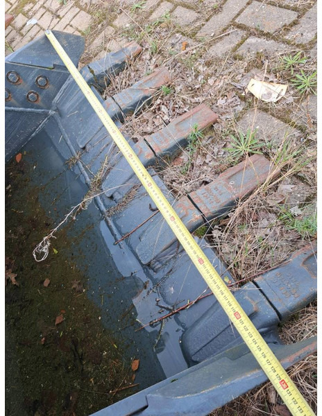 Hyundai Excavator Digging Bucket 140, 61K4-30701 - Κουβας για Κατασκευή μηχανήματα: φωτογραφία 3 Hyundai Excavator Digging Bucket 140, 61K4-30701 - Κουβας για Κατασκευή μηχανήματα: φωτογραφία 3