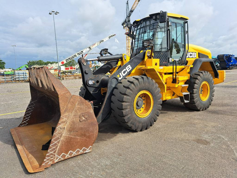 JCB 427 ZX - Ελαστιχοφόρος φορτωτής: φωτογραφία 1 JCB 427 ZX - Ελαστιχοφόρος φορτωτής: φωτογραφία 1