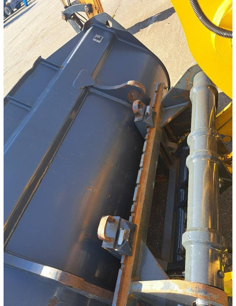 Komatsu WA100-8E0 - Ελαστιχοφόρος φορτωτής: φωτογραφία 5 Komatsu WA100-8E0 - Ελαστιχοφόρος φορτωτής: φωτογραφία 5