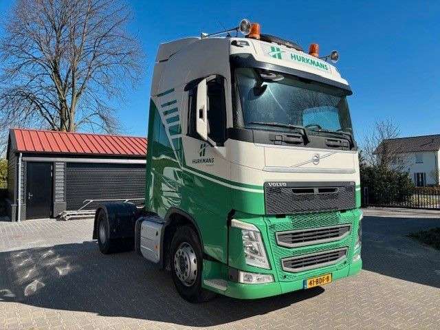 Volvo FH460 Globetrotter PTO - Τράκτορας: φωτογραφία 2 Volvo FH460 Globetrotter PTO - Τράκτορας: φωτογραφία 2