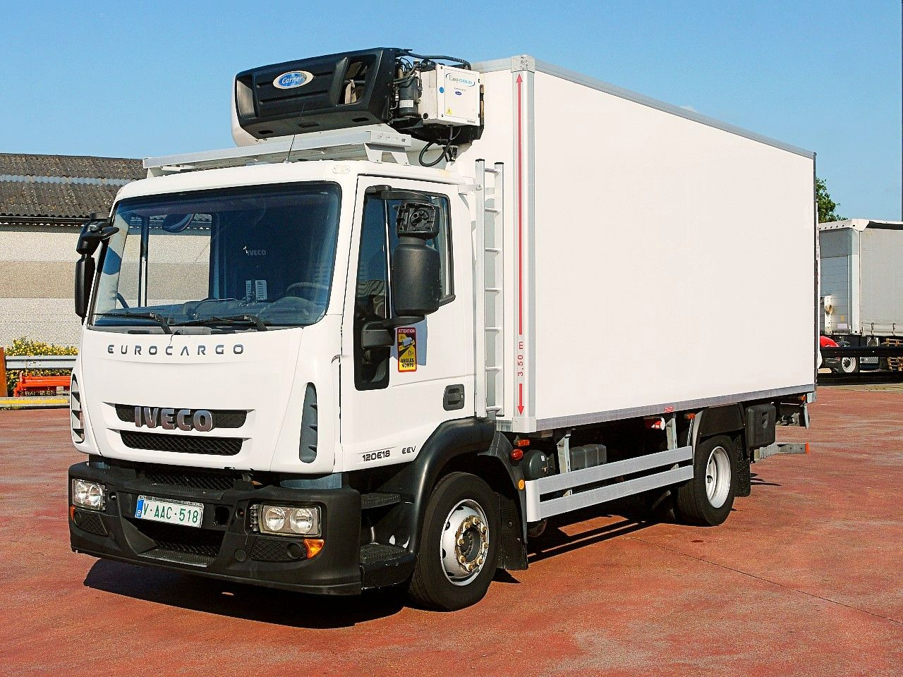 Iveco 120E18 EUROCARGO KUHLKOFFER CARRIER SUPRA 550 - Φορτηγό ψυγείο: φωτογραφία 4 Iveco 120E18 EUROCARGO KUHLKOFFER CARRIER SUPRA 550 - Φορτηγό ψυγείο: φωτογραφία 4