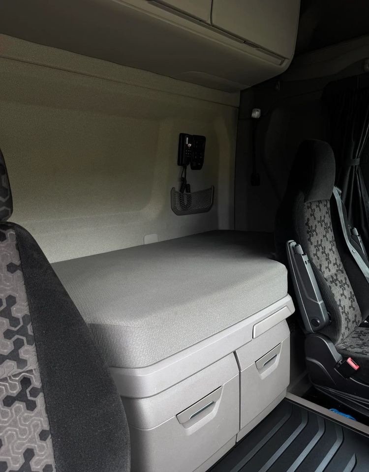 Scania R450 - Τράκτορας: φωτογραφία 4 Scania R450 - Τράκτορας: φωτογραφία 4